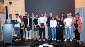 Group photo showing 18 men and women finalists of the Digital Economy Award 2025